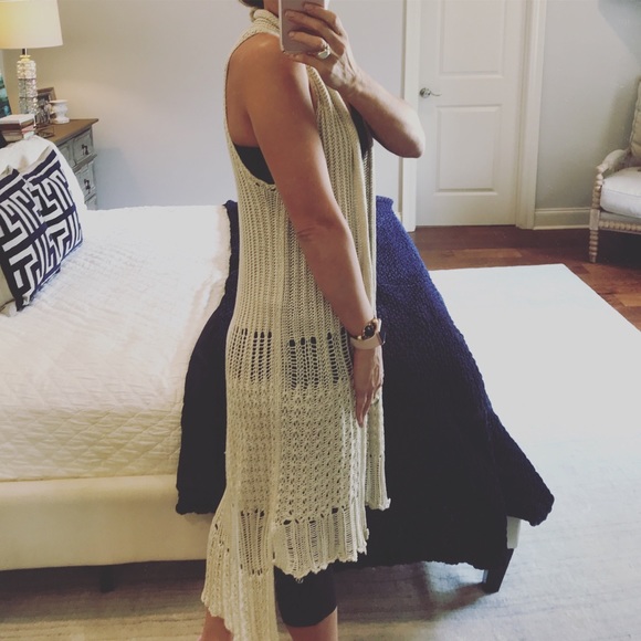 Sweater - Picture 3 of 3